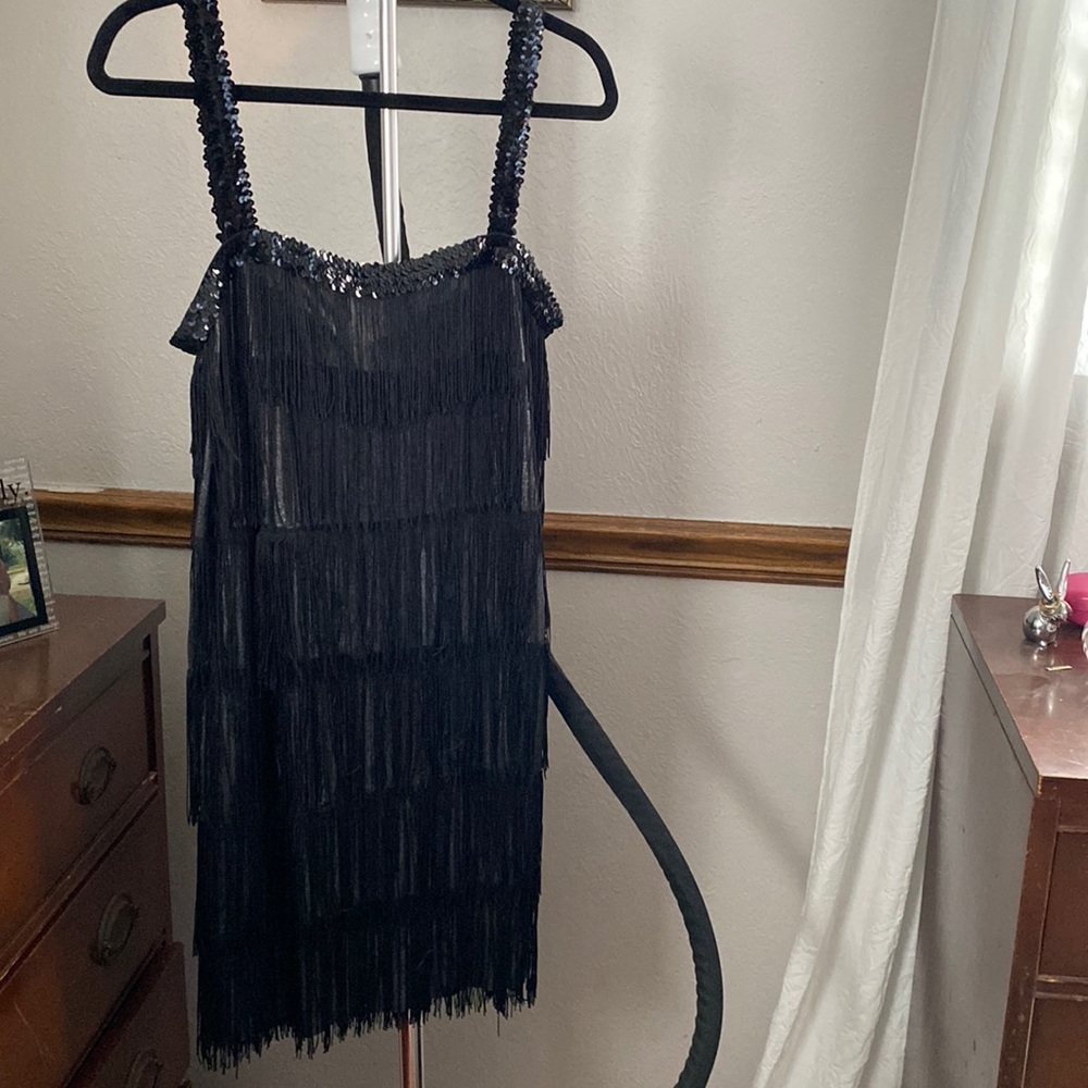 Costume black shaker dress with long gloves